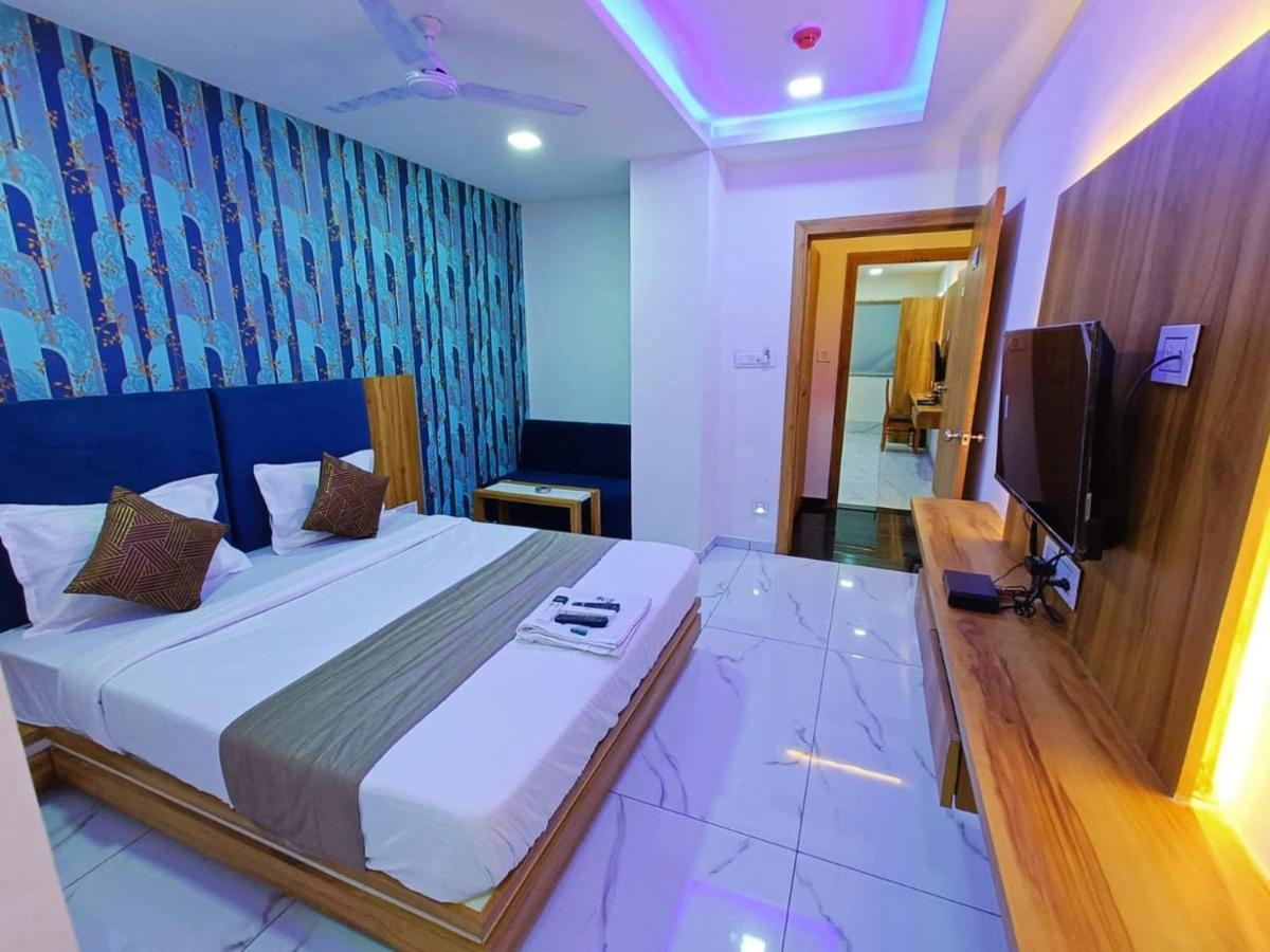 Hotel Rock Anand Luaran gambar