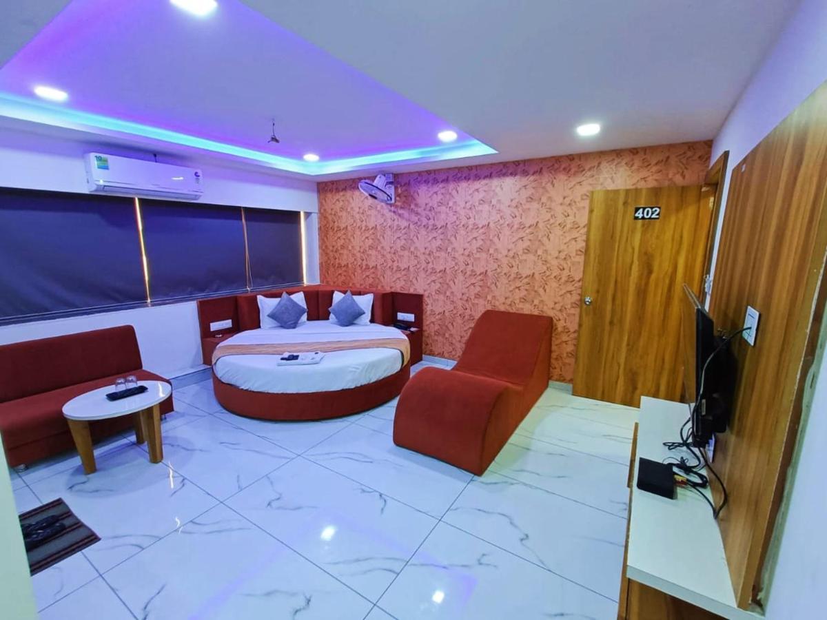 Hotel Rock Anand Luaran gambar